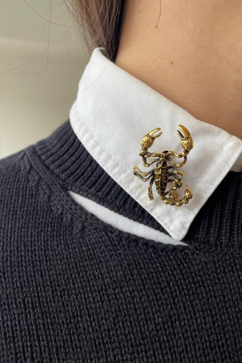 PINsecto Gold Scorpion