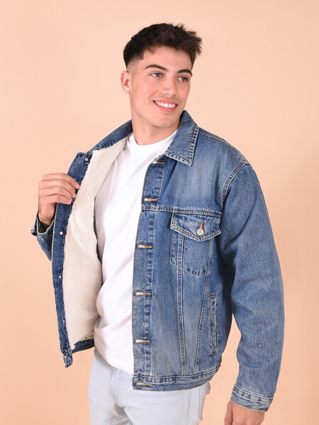 CAMPERA JEAN CON SHERPA AZUL