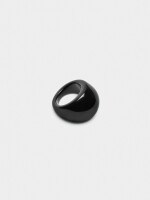 Anillo Redondeado De Resina negro