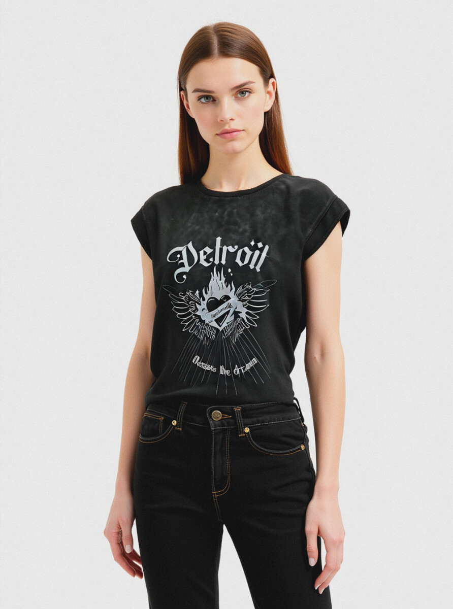 Remera Akaroa - Estampado 1 