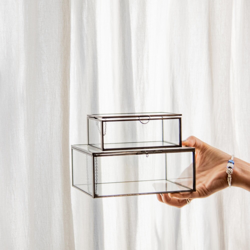 Caja de Vidrio con Hierro Caja de Vidrio con Hierro