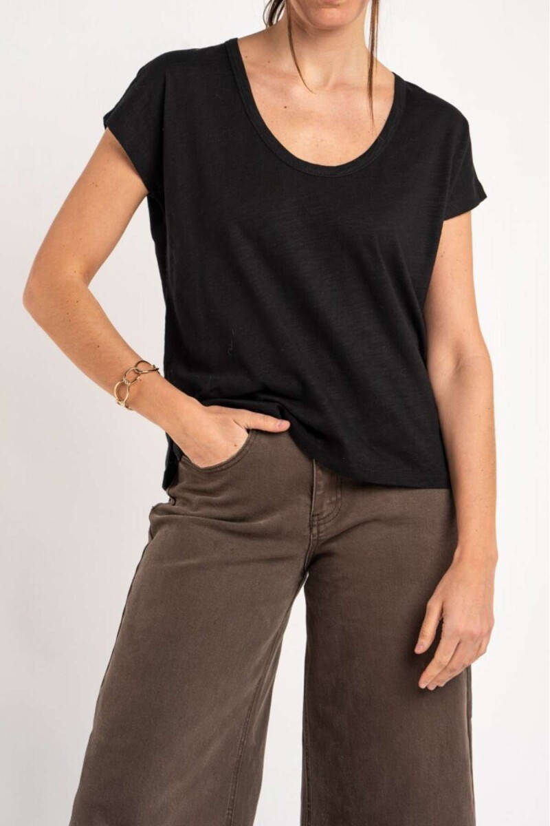 Remera Algodón Flame - Negro 