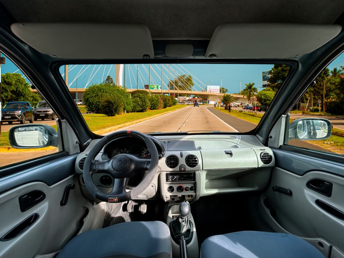 Renault Kangoo 2014 EXCELENTE ESTADO! | Permuta / Financia Renault Kangoo 2014 EXCELENTE ESTADO! | Permuta / Financia