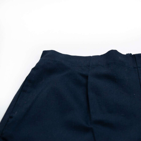 Short deportivo femenino Woodlands School