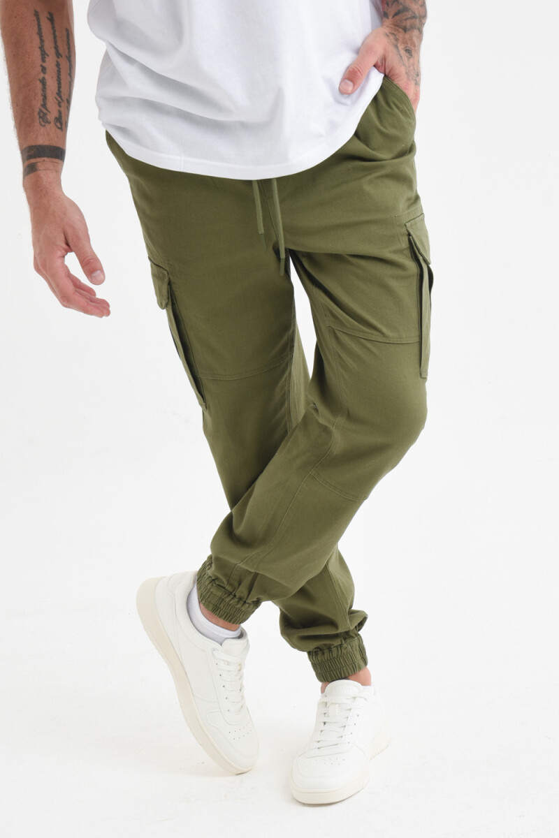 Pantalón cargo jogger Verde