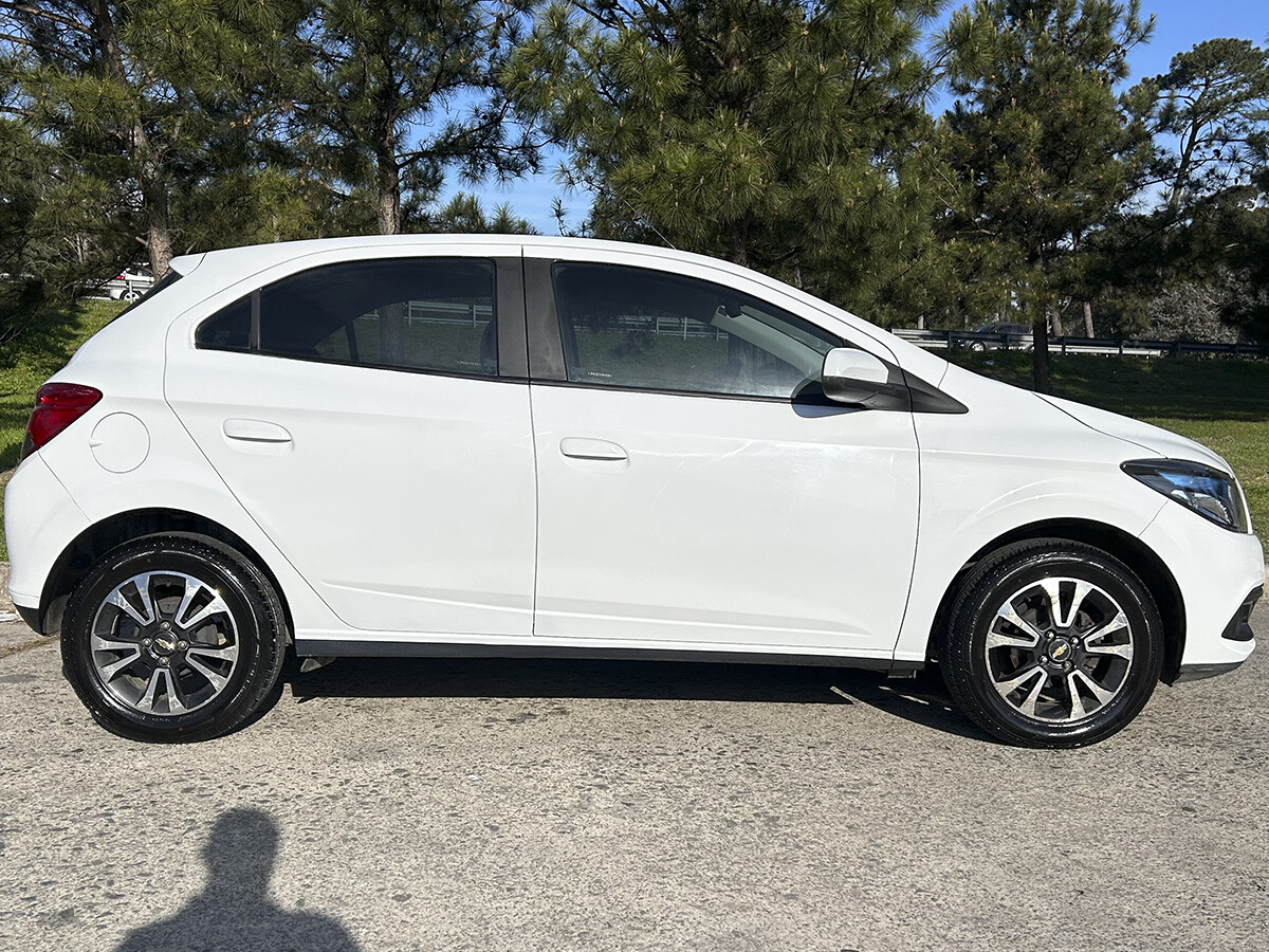 Chevrolet Onix LTZ 1.4 EXCELENTE ESTADO! |Permuta / Financia Chevrolet Onix LTZ 1.4 EXCELENTE ESTADO! |Permuta / Financia
