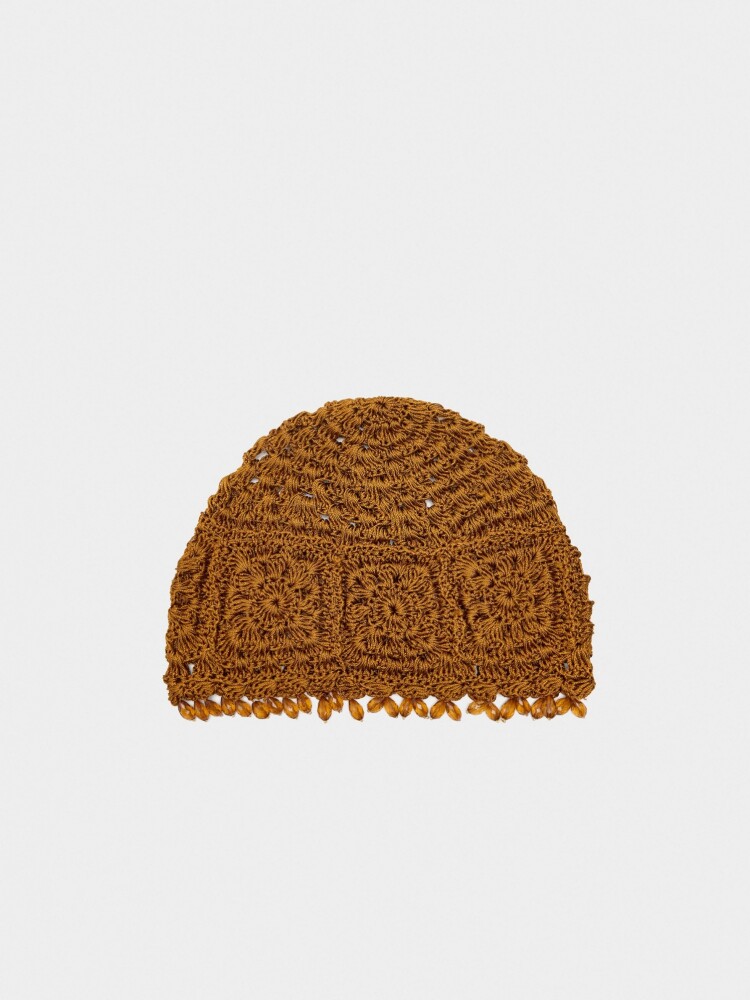 Gorro Macramé Con Cuentas camel