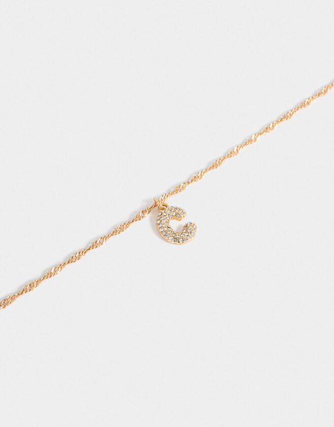 Cadena Corta con Dije De inicial Cadena Corta Con Dije De Inicial - Dorado