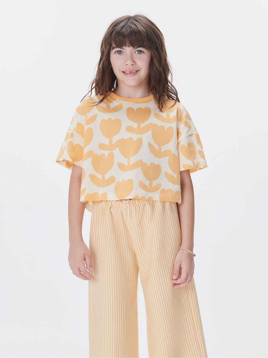 BLUSA INFANTIL CON ESTAMPADO - AMARILLO 