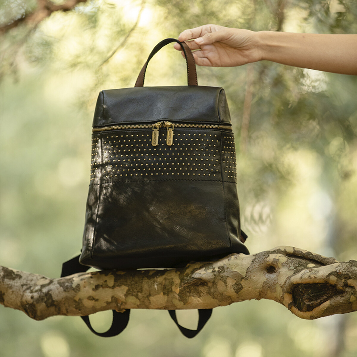 MOCHILA BARI - NEGRO 