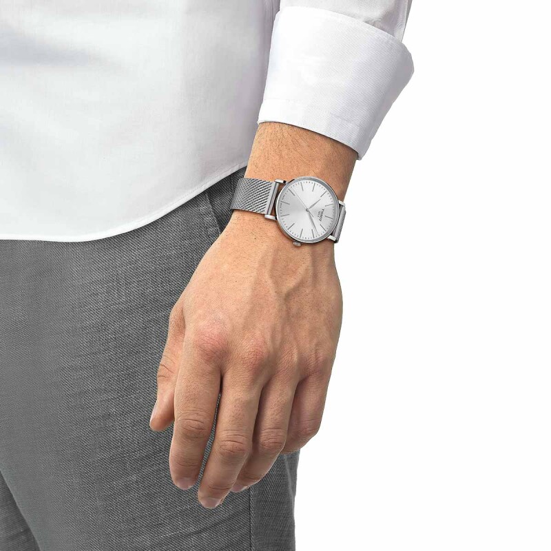 Reloj Tissot Everytime 40mm T1434101101100 para hombre con correa de acero plateado Plateado