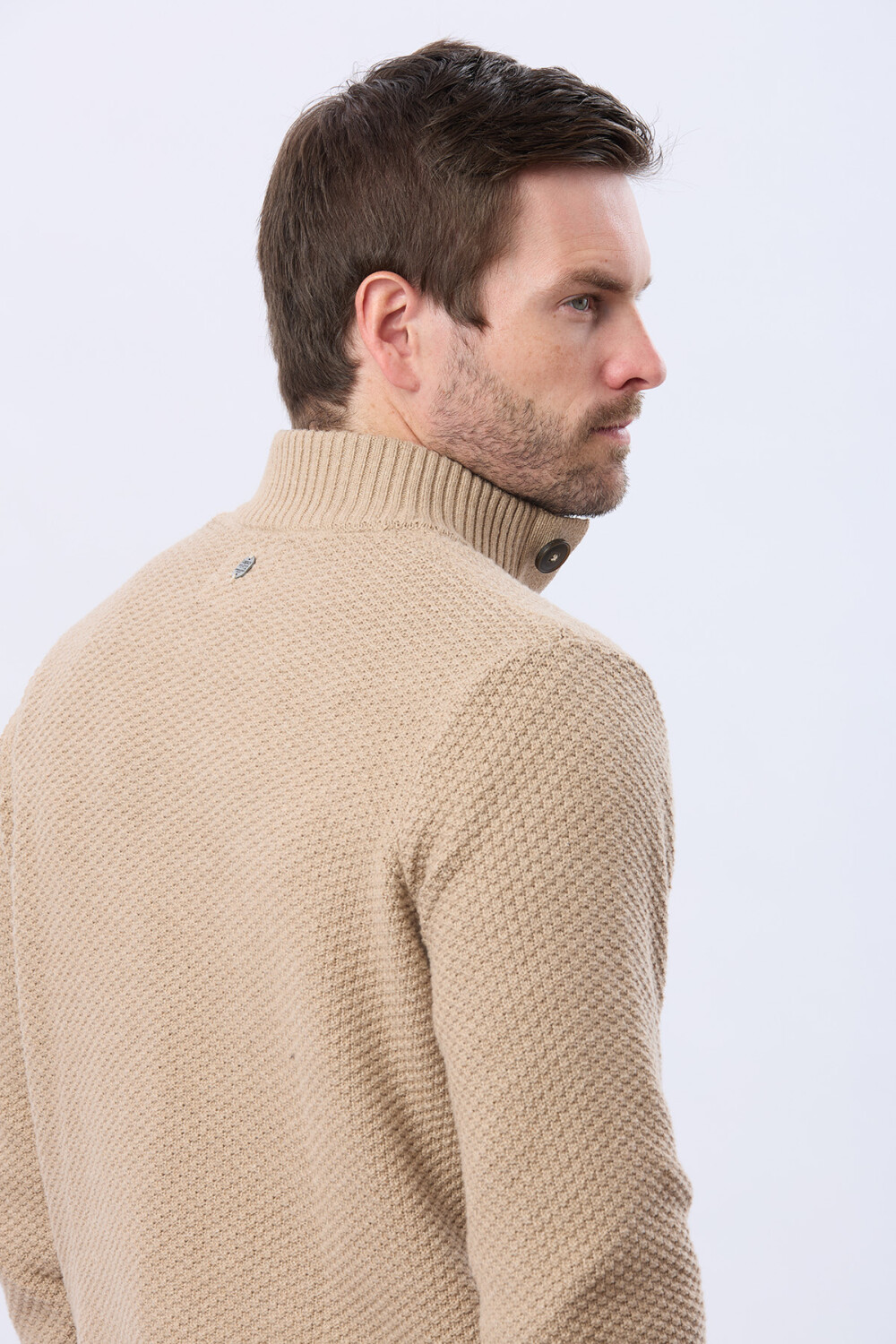 BUZO TEJIDO TEXTURADO Beige