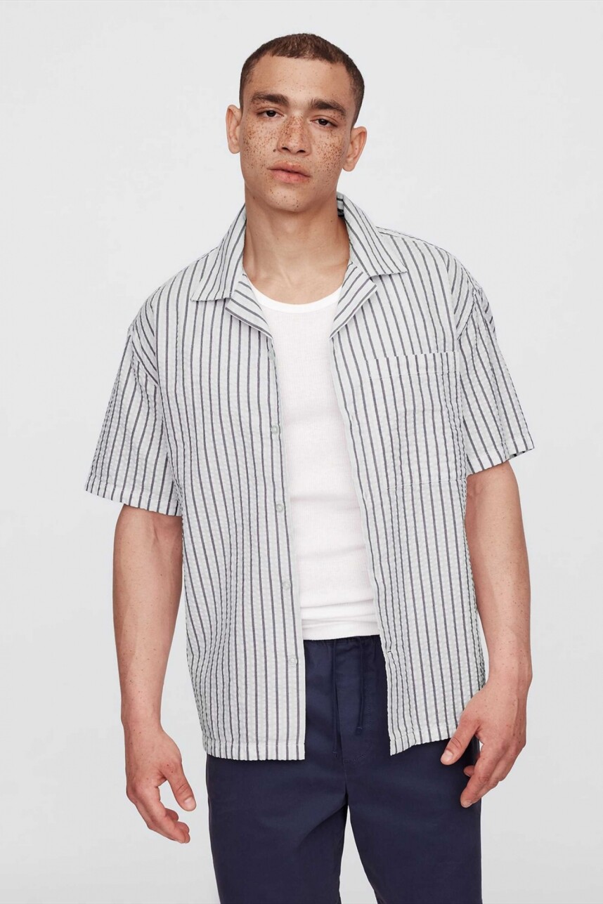 Camisa Manga Cora Seersucker Hombre White Navy Stripe