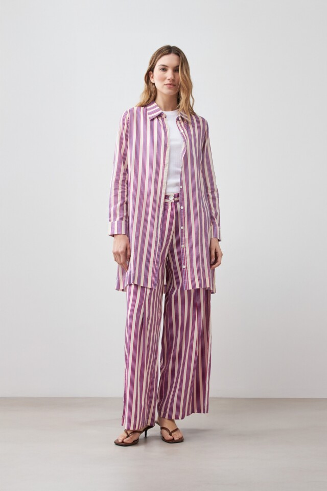 Vestido camisero rayado fucsia