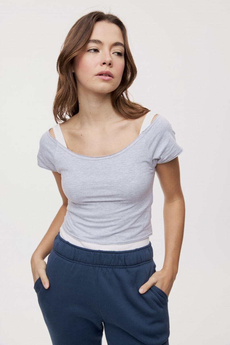 REMERA TREVI 