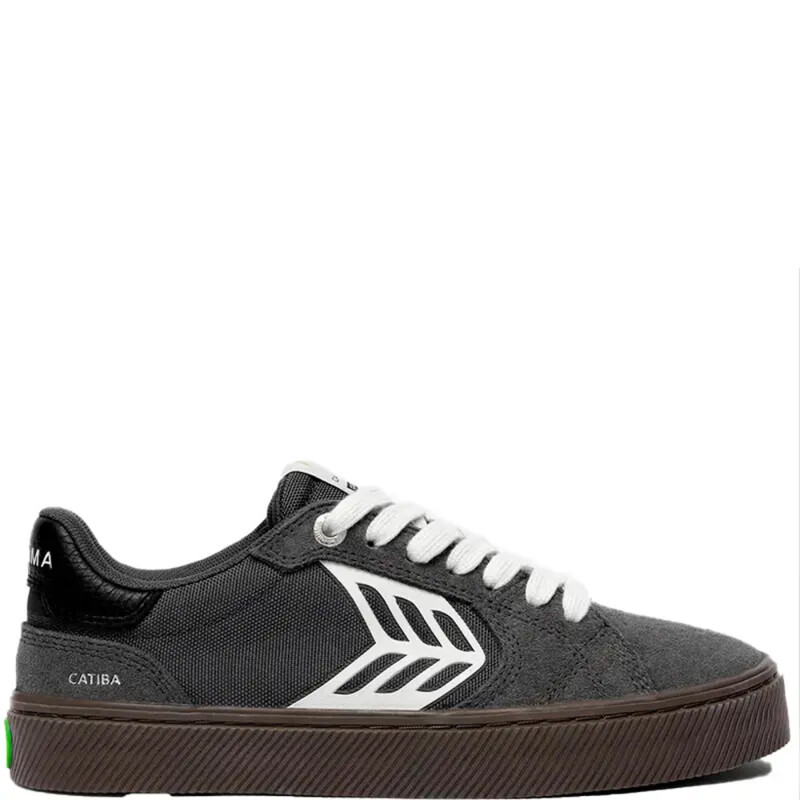 Championes Cariuma Catiba Pro 2.0 Suede Gum Smoke Cordura - Blanco Championes Cariuma Catiba Pro 2.0 Suede Gum Smoke Cordura - Blanco