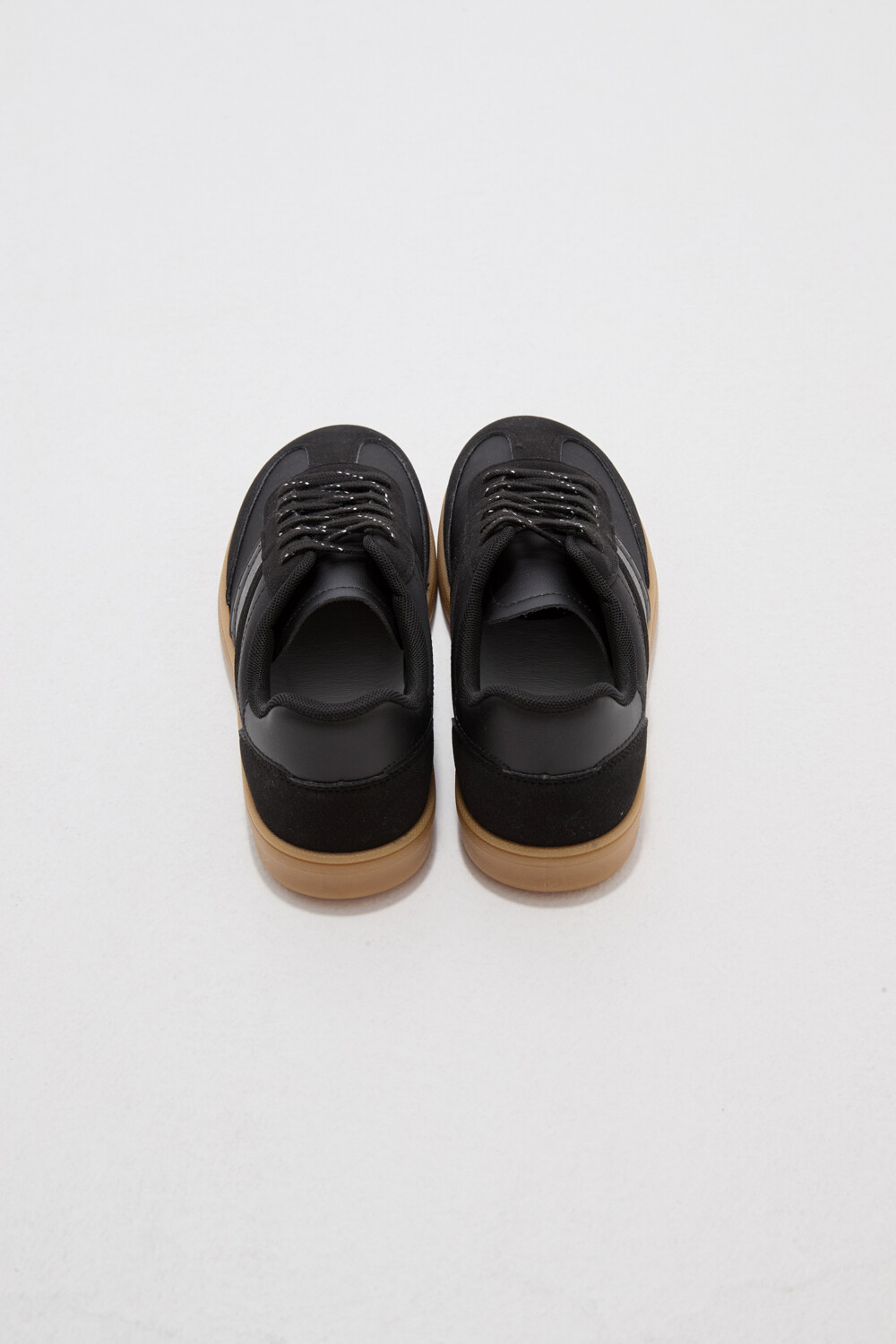Zapatilla Breez Negro