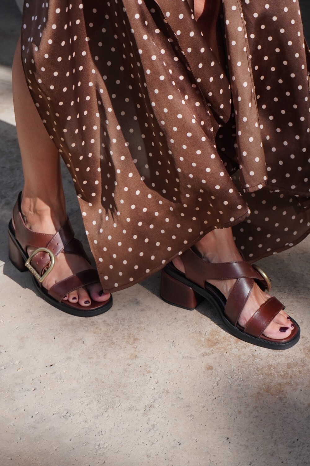 Buckle Sandals Chocolate