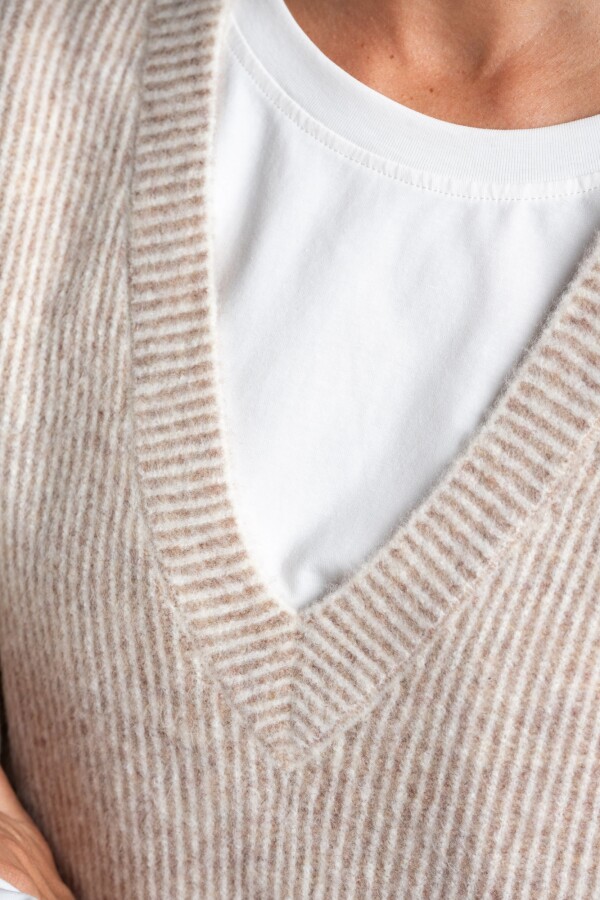 Chaleco Escote En V Mocha