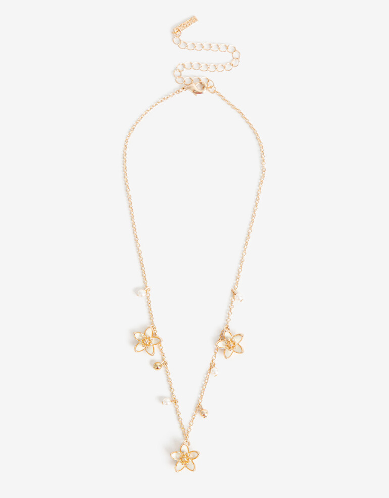 Collares Cortos Con Dijes Collares Cortos Con Dijes - Dorado