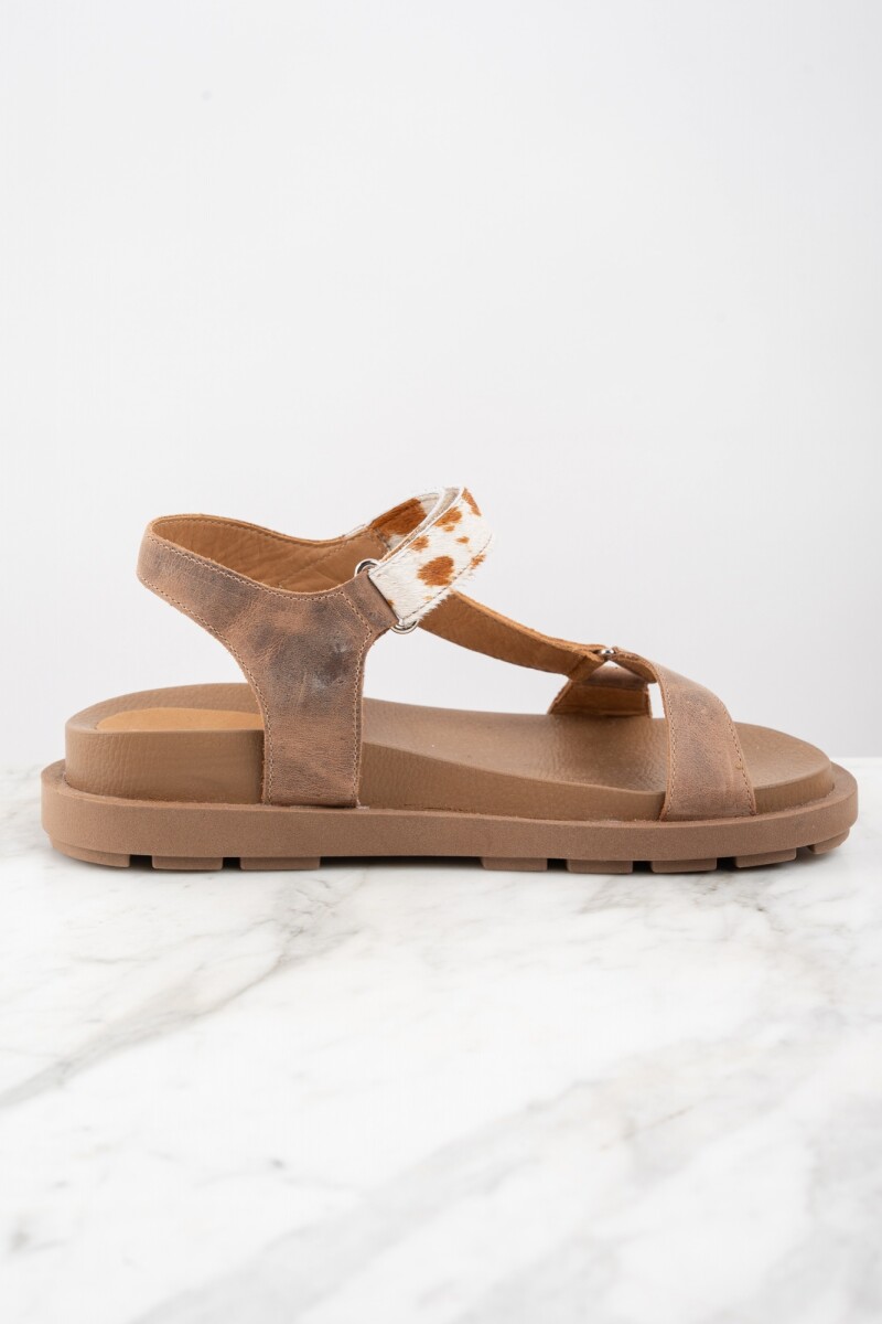 Sandalia Cuero Combinada Marrón