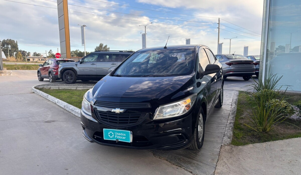 Chevrolet Onix Joy LT - 2018 Chevrolet Onix Joy LT - 2018