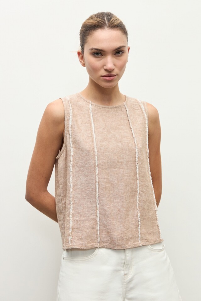 Blusa lino detalle desflecado tostado melange
