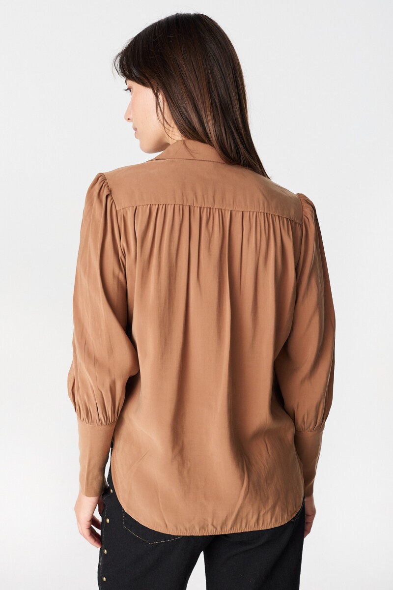 Camisa Roselyn Camel