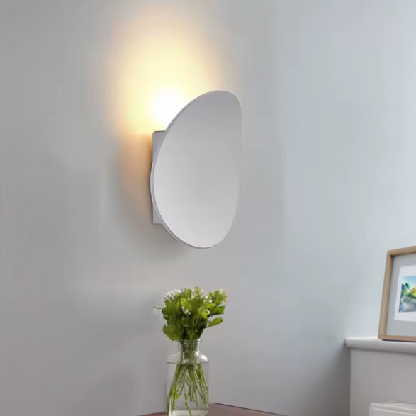 Aplique pared redondo bco 7W cálida 120° IP65 ZU0321