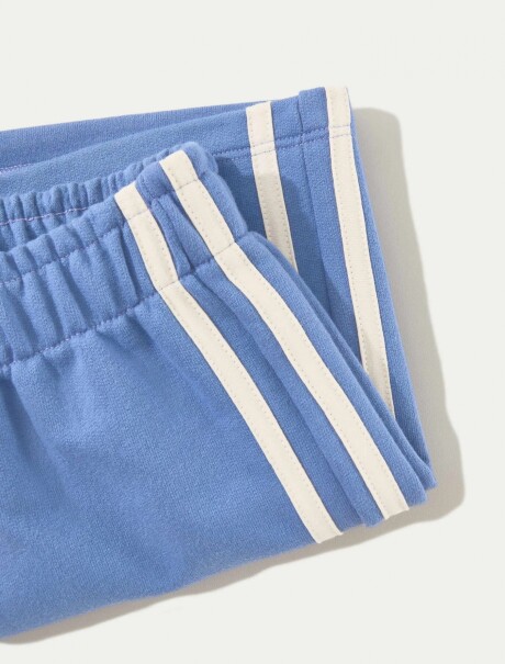 CONJUNTO INFANTIL CON ESTAMPA AZUL