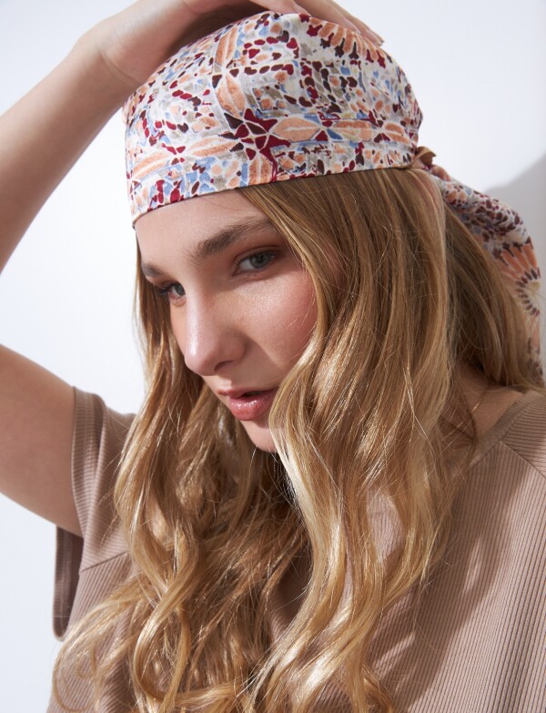 Bandana Printed MULTI/BEIGE