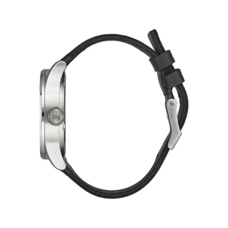 Reloj Nixon Fashion Cuero Negro 0