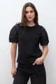 Remera con mangas abullonadas negro