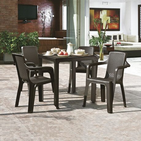 Set de Patio Jardín Rimax Mesa Cuadrada + 4 Sillas c/ Brazo Wengue