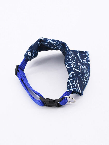 COLLAR BANDANA AZUL