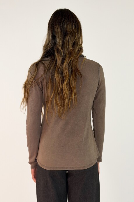 REMERA GAURA Marron