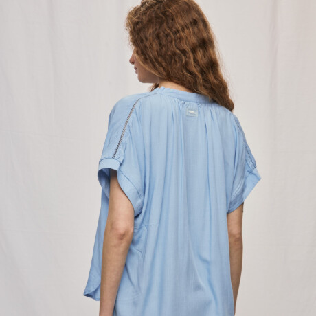 CAMISA FIPO Celeste