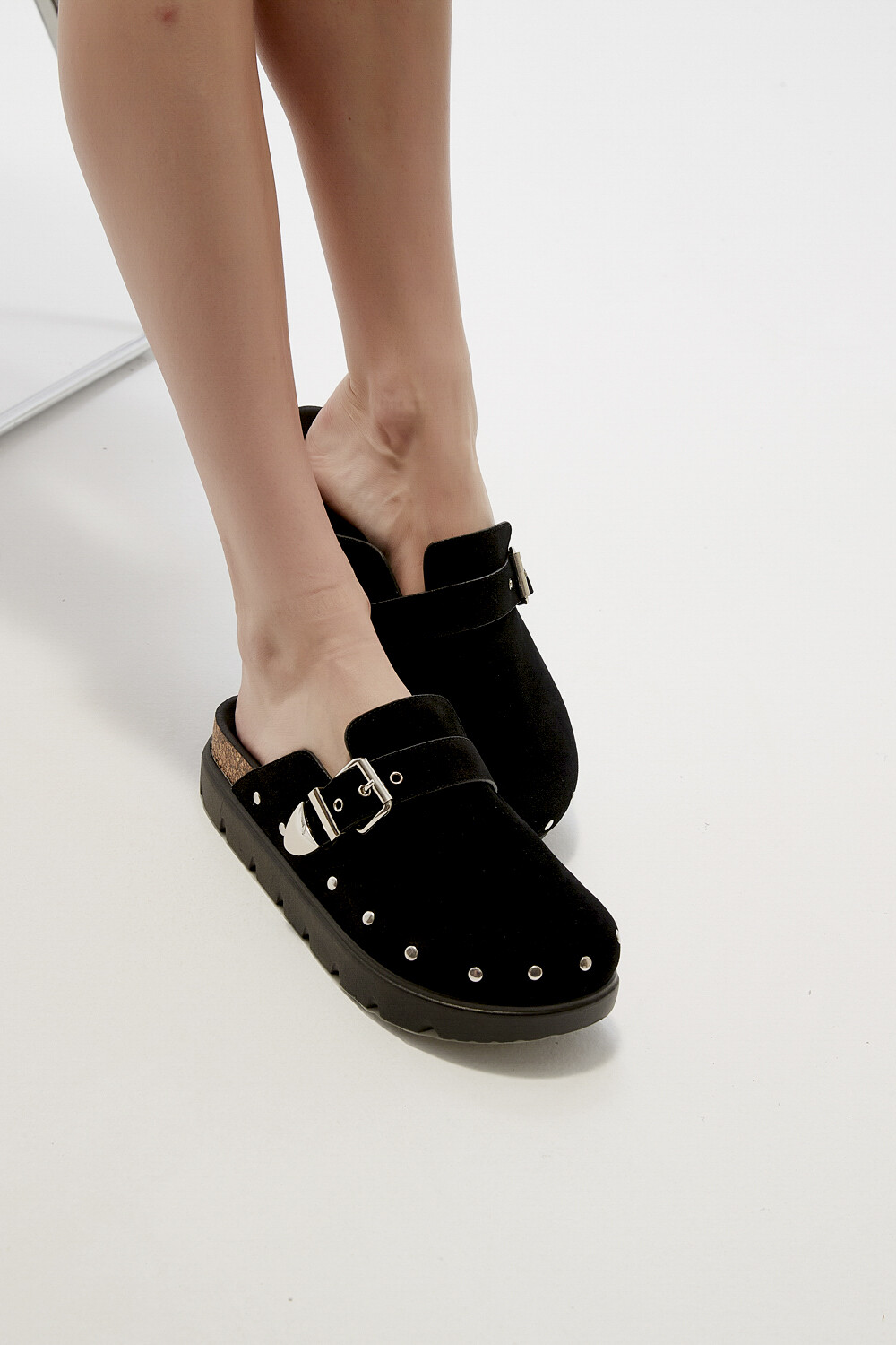 Suecos Camilucha Negro
