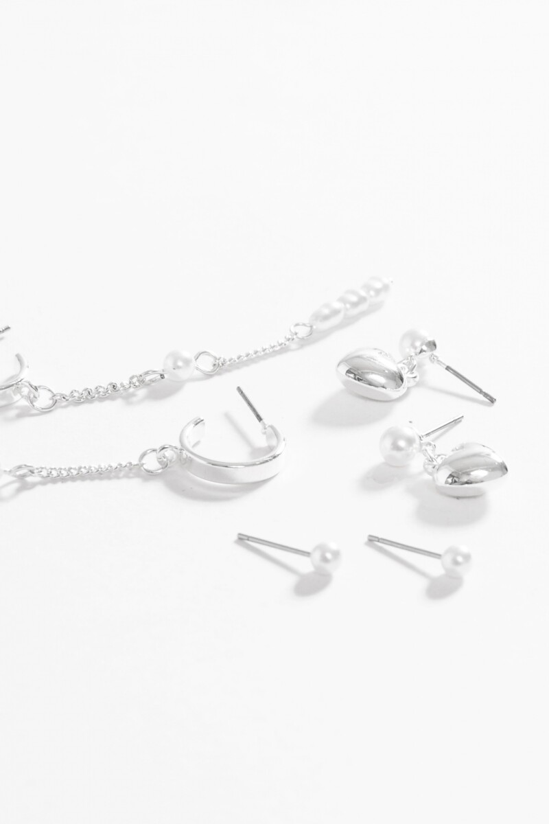 Set de caravanas perlas fancy plateado