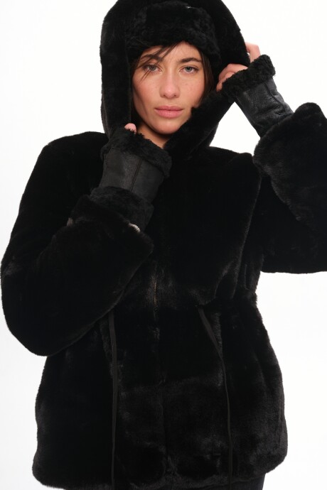 Campera Bear Negro