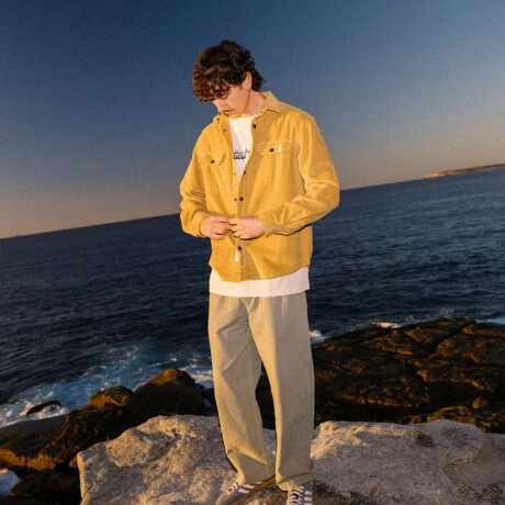 Camisa Critical Slide Overshirt Mostaza