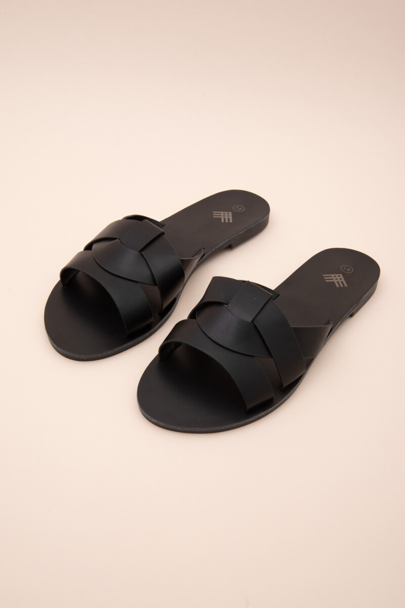 Calzado cruzada Negro