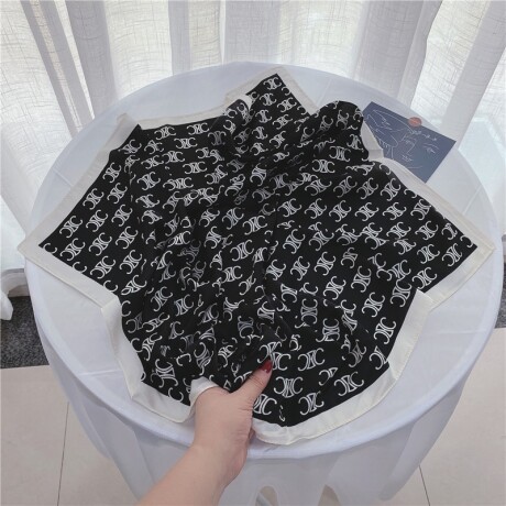 Pañuelo De Seda Grande CC Negro