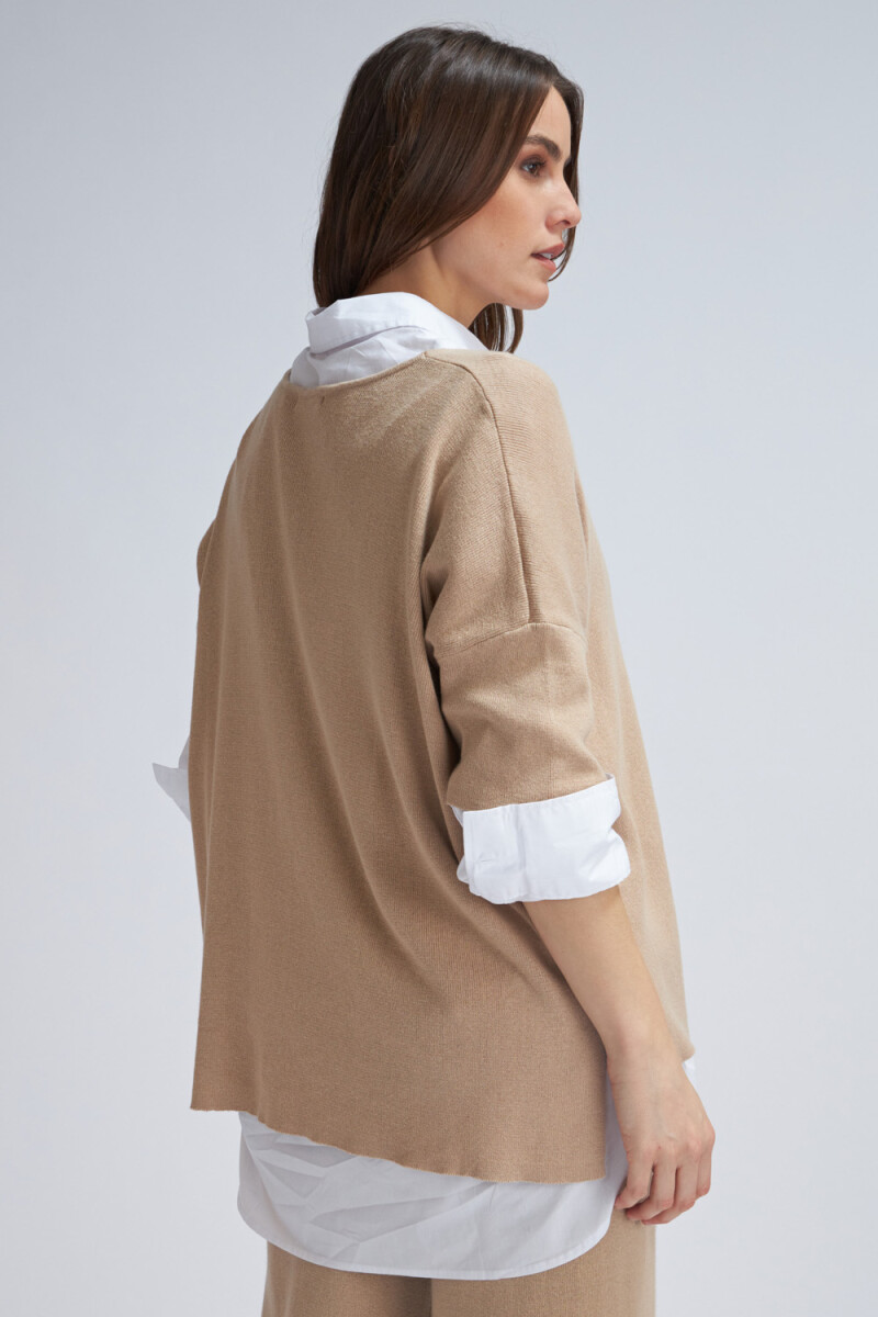 Camiseta manga corta escote en V tejida Beige