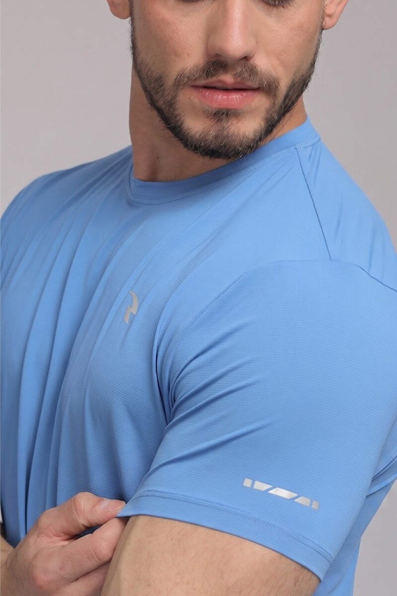 Remera Deportiva. Remera Deportiva.