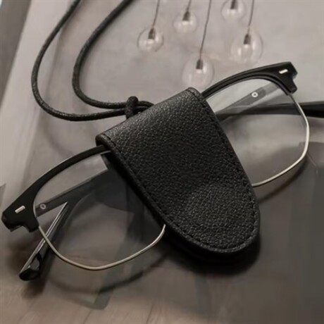 Estuche colgante para lentes con iman Negro