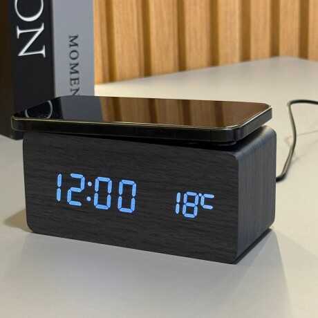 Reloj Despertador Digital Símil Madera Con Carga Inalámbrica Reloj Despertador Digital Símil Madera Con Carga Inalámbrica