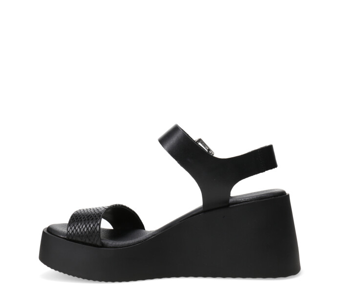 Sandalia con plataforma Preto