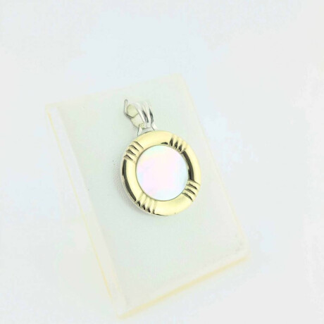 Colgante de plata 925 con double de oro 18k Nácar