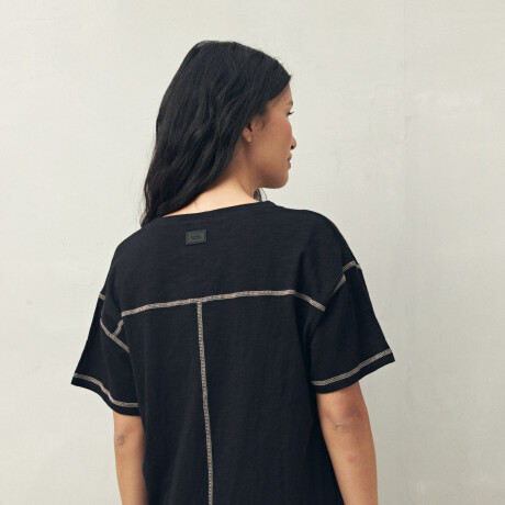 REMERA ATENAS Negro